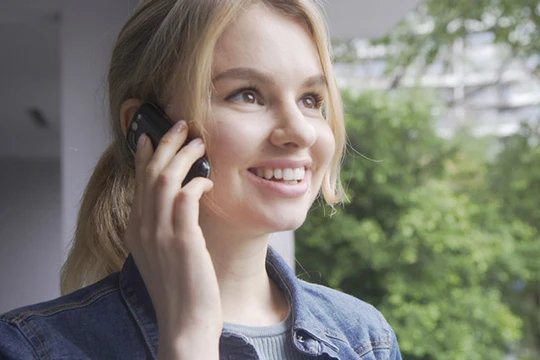 Jelly chạy Android 7.0, hỗ trợ mạng 4G