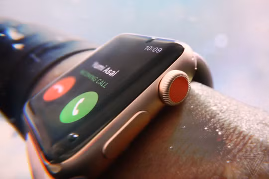 Apple Watch thế hệ thứ 3 (ảnh: The Verge)