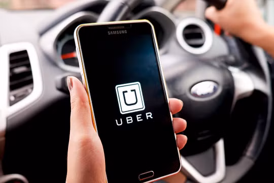 Uber đã có phản hồi đầu tiên về vụ tài xế đánh khách đi xe