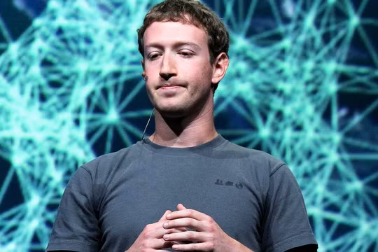 Ông Mark Zuckerberg tỏ ra hối tiếc vì không thể can thiệp vào quá trình phát triển của điện thoại thông minh (ảnh: Getty Images) 