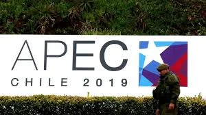 Tổng thống Chile tuyên bố hủy bỏ Hội nghị thượng đỉnh APEC khiến việc ký kết Hiệp định Thương mại Mỹ - Trung giai đoạn đầu bị ảnh hưởng nghiêm trọng.