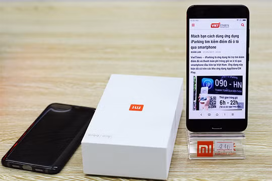 Mi 6 là smartphone thuộc phân khúc cao cấp của Xiaomi