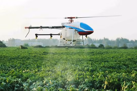 Máy bay phun thuốc trừ sâu của hãng Eagle Brother