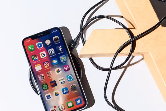 (ảnh Business Insider)