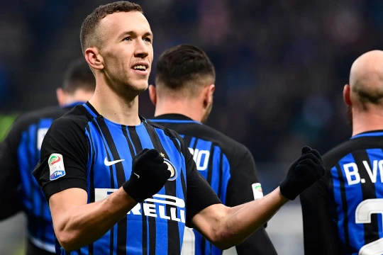 Inter Milan chỉ cần 1 chiến thắng trong 2 vòng cuối là nắm chắc vé dự Champions League