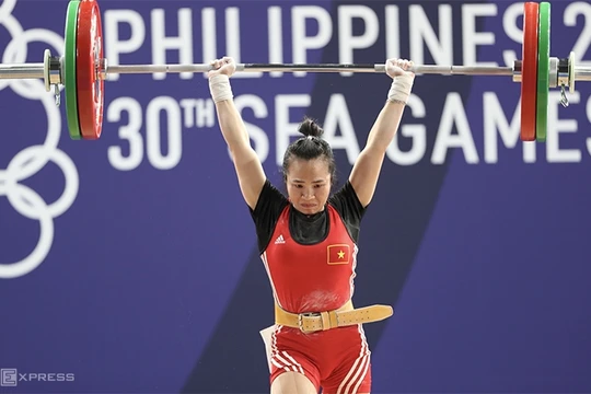 Lực sĩ Vương Thị Huyền (ảnh: báo Thời Đại)