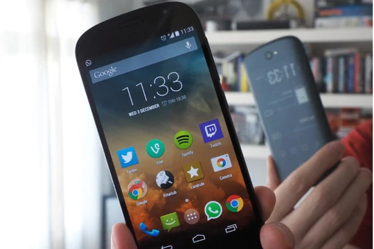 Yota được ví như điện thoại iPhone của Nga