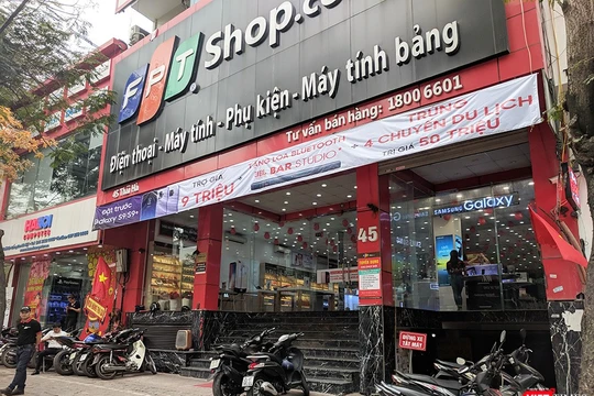 FPT Shop đang thực hiện chương trình ưu đãi khá hấp dẫn với những người đến thanh toán hóa đơn