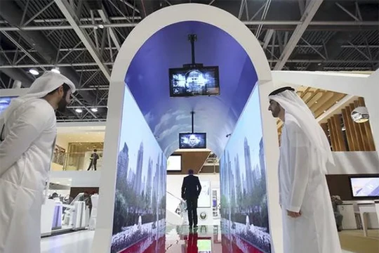 Thủy cung ảo đầu tiên tại sân bay Dubai sẽ hoạt động vào năm 2018