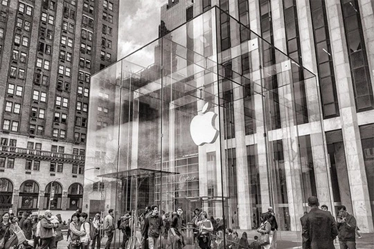 Khối thủy tinh làm nên đặc trưng Apple Store ở Manhattan sẽ bị di dời