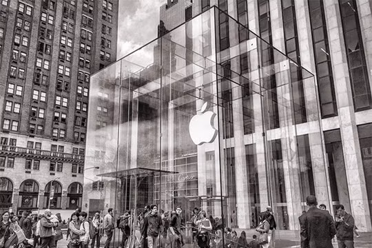 Khối thủy tinh làm nên đặc trưng Apple Store ở Manhattan sẽ bị di dời