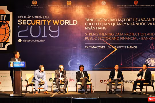 Nhiều chuyên gia về an ninh mạng của Việt Nam và khu vực đã tới tham dự sự kiện, cùng nhau trao đổi vê thực tiễn an ninh mạng của mỗi quốc gia