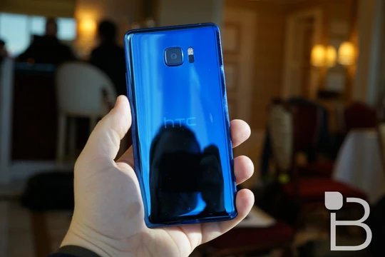 HTC U Ultra