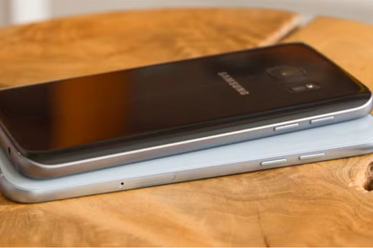 điện thoại giá rẻ đánh bại điện thoại cao cấp ở thời lượng pin