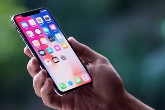 iPhone X của Apple là mặt hàng đang ế (ảnh: Wired)
