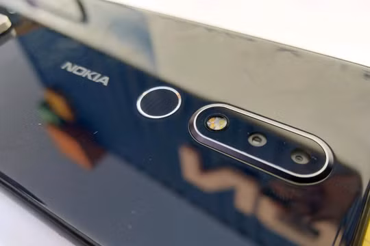 Nokia X là mẫu điện thoại thuộc phân khúc trung cấp (ảnh: Phone Arena)