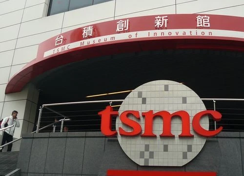 TSMC là nhà sản xuất chip cho Apple (ảnh: Phone Arena) 