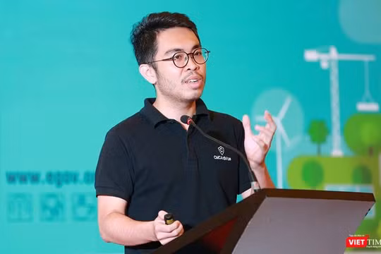 ông Hà Thế Phương - Phó TGĐ công ty bảo mật CMC phát biểu tại Hội thảo quốc gia về Chính phủ Điện tử 