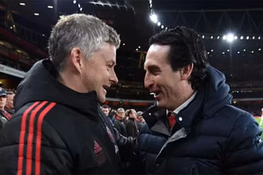 Cả Ole Gunnar Solskjaer và Unai Emery đều đang tìm kiếm một tiền đạo cho đội bóng của mình (ảnh: Fox Sport)