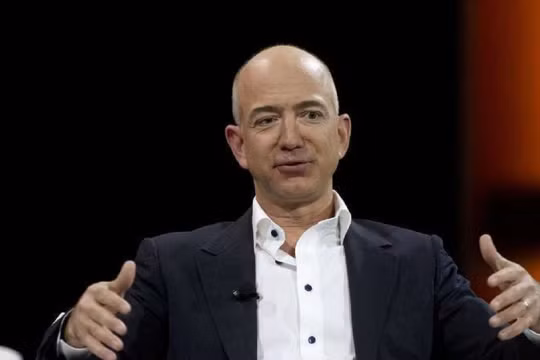 Tỷ phú Jeff Bezos (ảnh: dnaindia)
