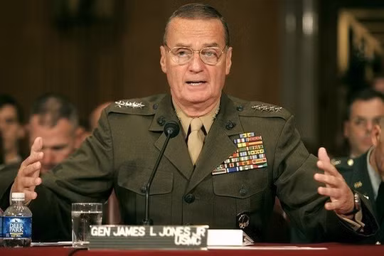 Đại tướng James Jones (ảnh: Huffington Post)