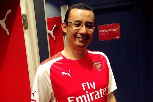 Ông Nazrin Hassan đã thiệt mạng trong lúc ngủ khi cắm sạc điện thoại bên cạnh người (ảnh: Malaysia Insight)