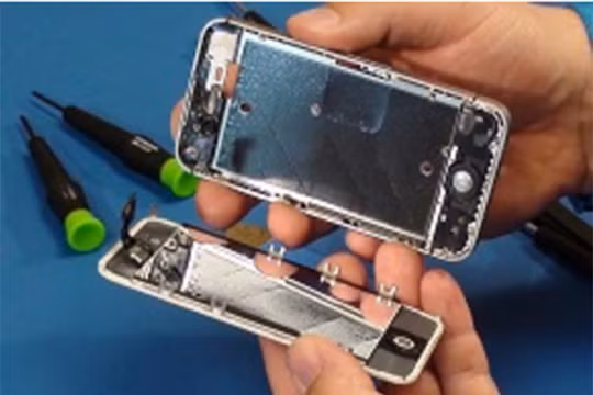 Màn hình smartphone sẽ có khả năng tự chữa vết nứt