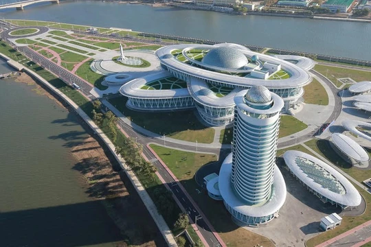 Tổ hợp khoa học và công nghệ Bình Nhưỡng (ảnh:korea-dpr.info)