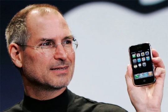 Ông Steve Jobs giới thiệu iPhone tại hội thảo MacWorld 2007