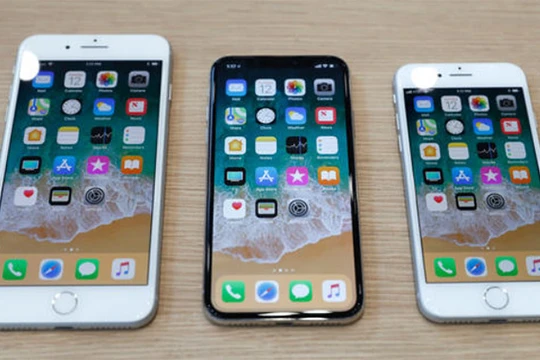 Bộ ba iPjhone 2017 (ảnh: Reuters)