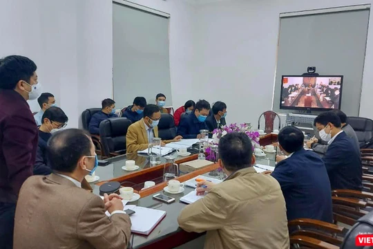 Quang cảnh buổi họp trực tuyến giữa ngành y tế Hải Dương và ngành y tế TP Đà Nẵng