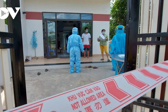 Các trường hợp F1 ở huyện Hòa Vang, TP Đà Nẵng thực hiện cách ly tại nhà (ảnh Phương Cúc)