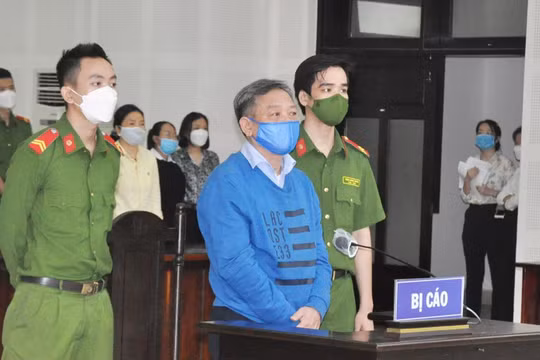 Bị cáo Phạm Thanh nghe Hội đồng xét xử TAND TP Đà Nẵng tuyên án sơ thẩm