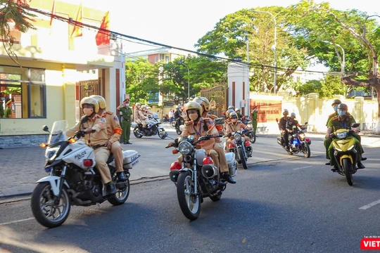 Lực lượng Công an TP Đà Nẵng ra quân trấn áp tội phạm.