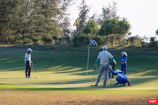 Hà Nội nới lỏng một số hoạt động ngoài trời. Ảnh minh họa: Xuân Mai.