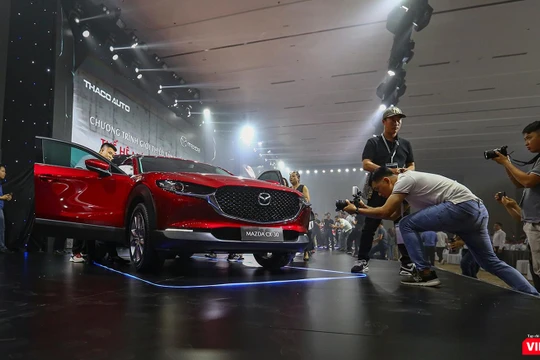Dòng xe Mazda “Thế hệ mới – Đẳng cấp mới” CX-30 thu hút sự quan tâm của giới truyền thông trong buổi ra mắt diễn ra sáng ngày 20/4