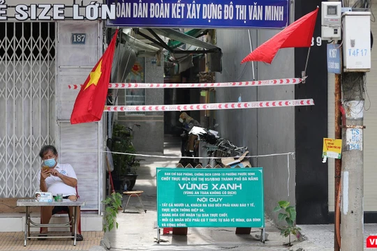 Tổ COVID-19 cộng đồng tại Đà Nẵng phong toả khu phố để bảo vệ vùng xanh