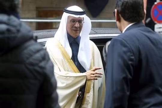  Các nước châm ngòi cuộc chiến giá dầu 