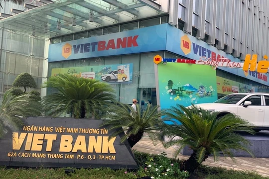 Tòa nhà Lim II hiện cũng là nơi đặt hội sở của VietBank.