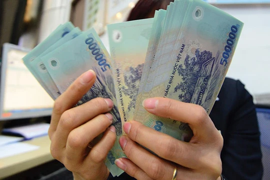 Doanh nghiệp niêm yết báo lãi có 'ảo'?