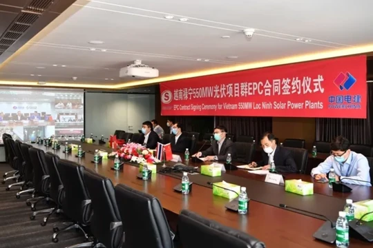 Nhà thầu Trung Quốc được lựa chọn làm tổng thầu EPC cho siêu dự án quang điện Lộc Ninh. (Nguồn: weixin)