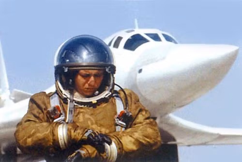 Phi công giỏi nhất của Nga sẽ được chọn làm nhà du hành vũ trụ