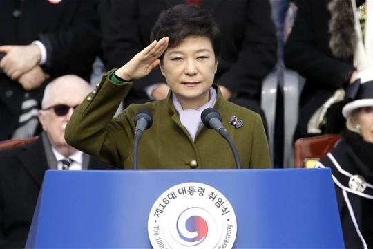 Bà Park Geun-hye.