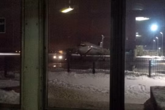 Hình ảnh cuối cùng của chiếc máy bay Tu-154 trước khi cất cánh và rơi xuống biển. (Nguồn: Daily Mail)