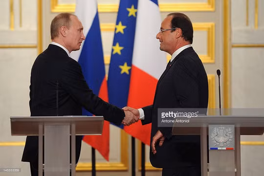 Vì sao ông Putin bất ngờ hủy chuyến thăm Pháp?