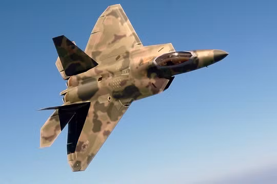 Tàng hình cơ F-22 của Mỹ.