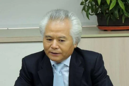 Ngô Sĩ Tồn, Viện trưởng Viện nghiên cứu Biển Đông Trung Quốc. 