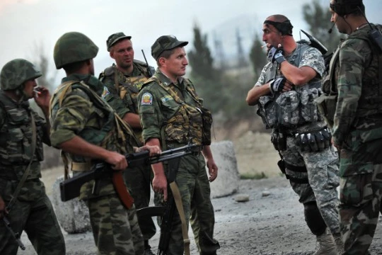 Gruzia bãi bỏ nghĩa vụ quân sự bắt buộc.