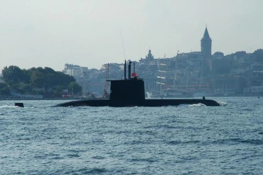 Điều động tàu ngầm tìm máy bay MS804 mất tích ở Địa Trung Hải