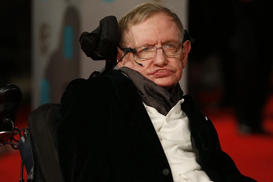 Ông Stephen Hawking kêu gọi loài người chạy khỏi Trái đất